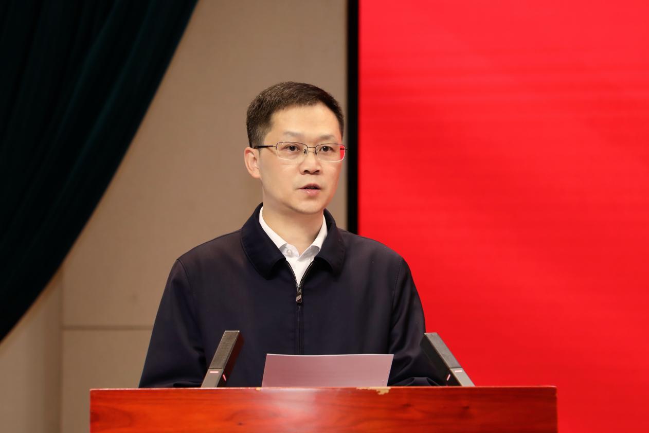 5dbbf3066be420bfcebd092e823b0c82